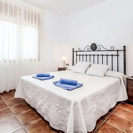 Global Astral - By Global Holidays 17698 Holiday home *